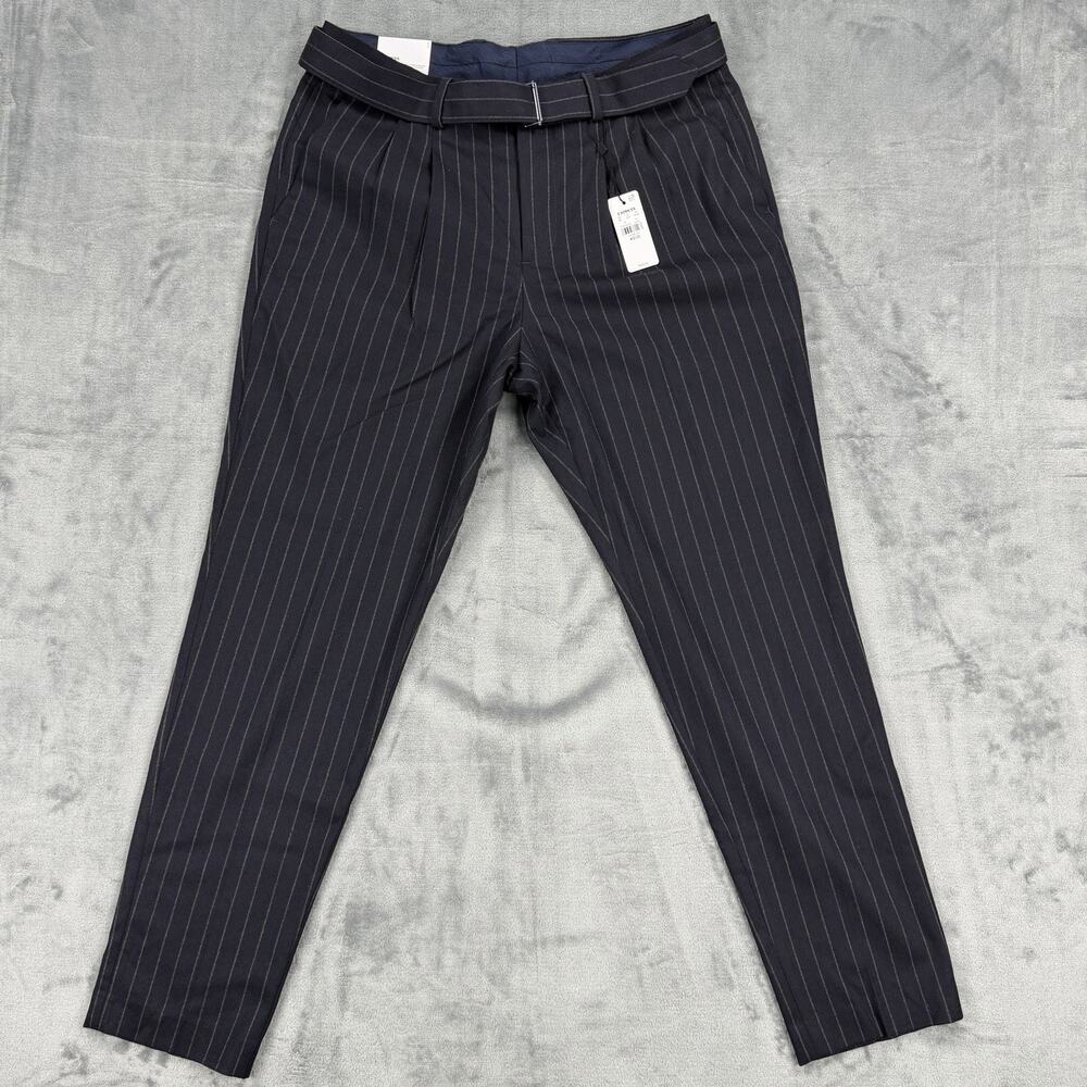 Express Men’s Cropped Dress Pants 32x32 Navy Pinstripe Slim Fit Belt NWT